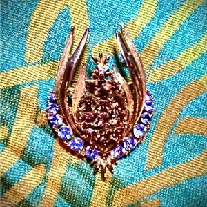 Lisner Gold and Blue Brooch